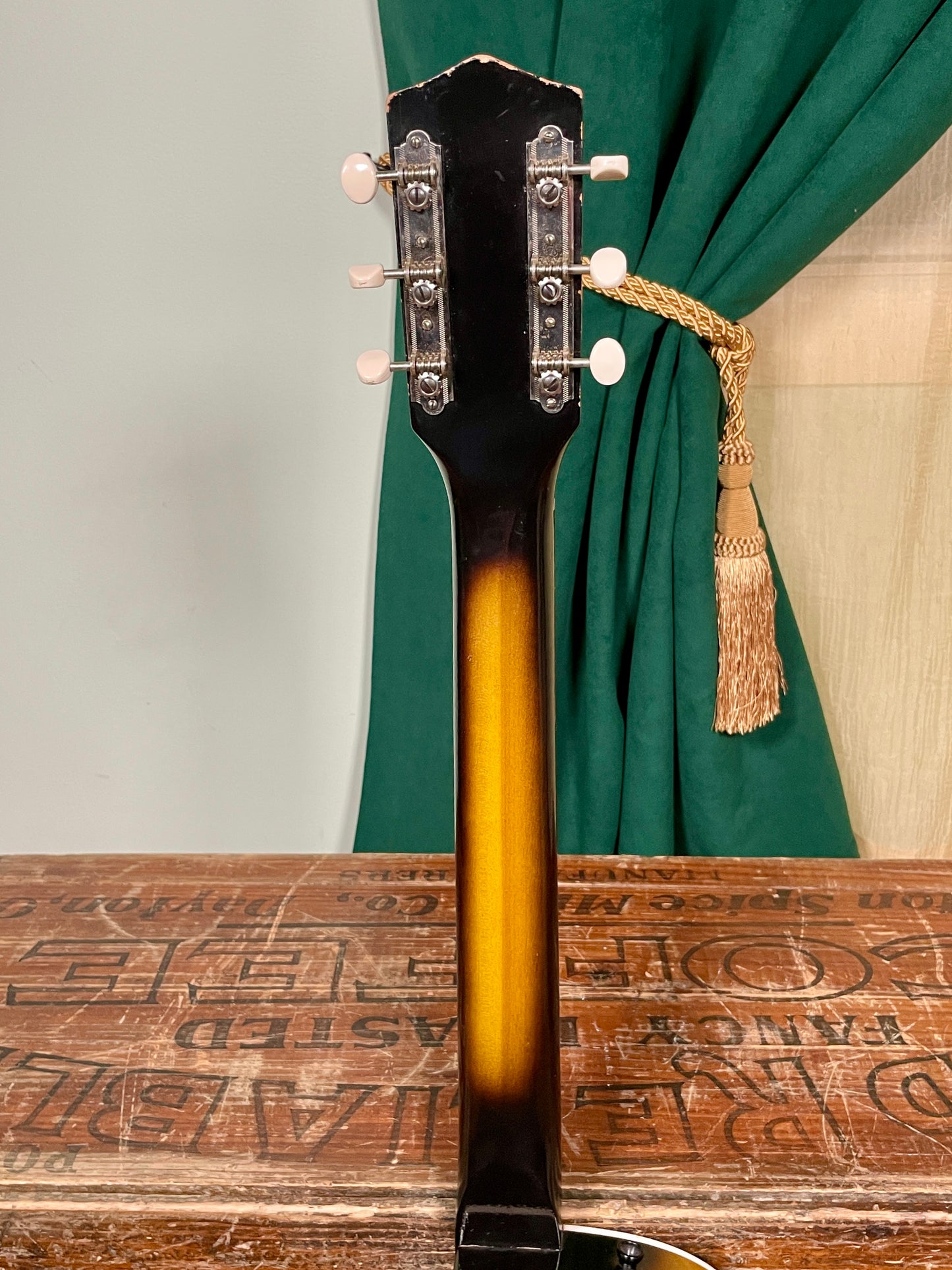 1960s Harmony H46 Stratotone "Mars" Electric Guitar Sunburst