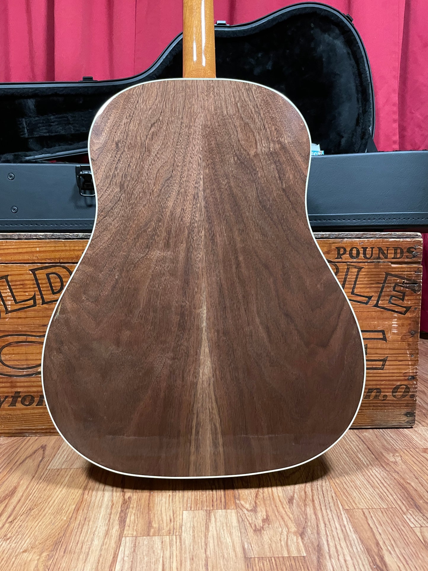 2022 Gibson J-45 Studio Walnut Acoustic Guitar Antique Natural w/ OHSC