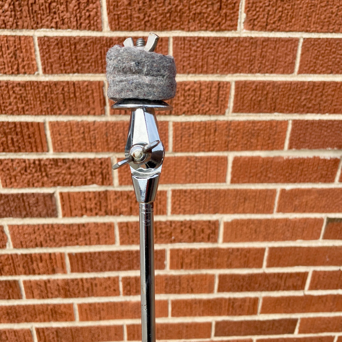 1960s Ludwig No. 1400 Straight Flat Base Cymbal Stand
