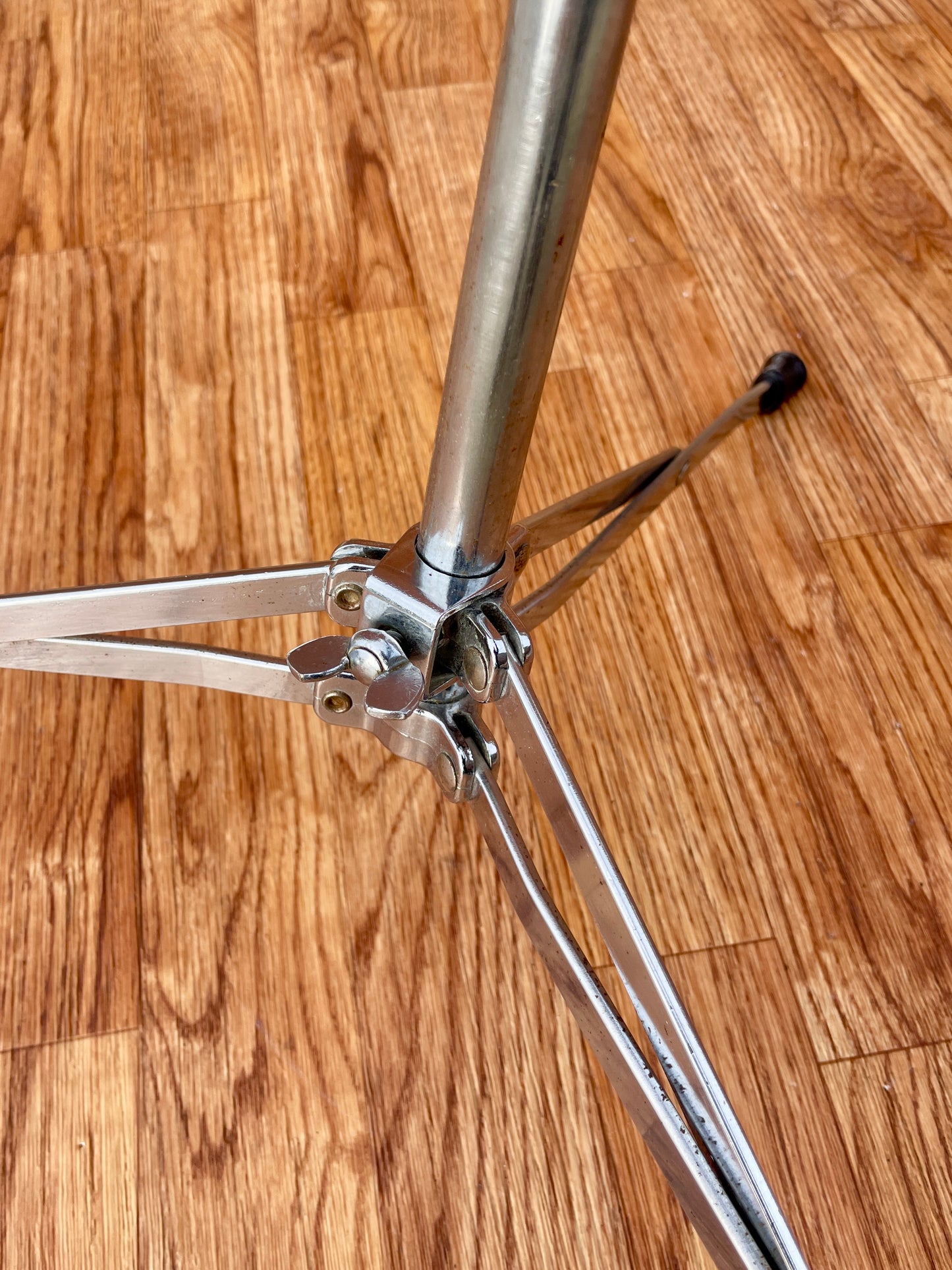 1960s Ludwig No. 1400 Straight Flat Base Cymbal Stand