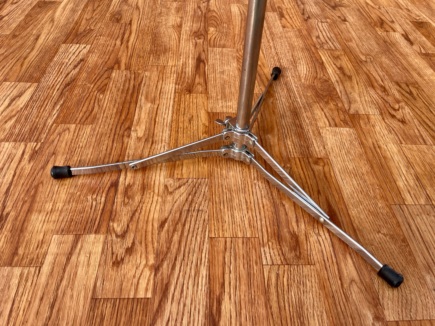 1960s Ludwig No. 1400 Straight Flat Base Cymbal Stand
