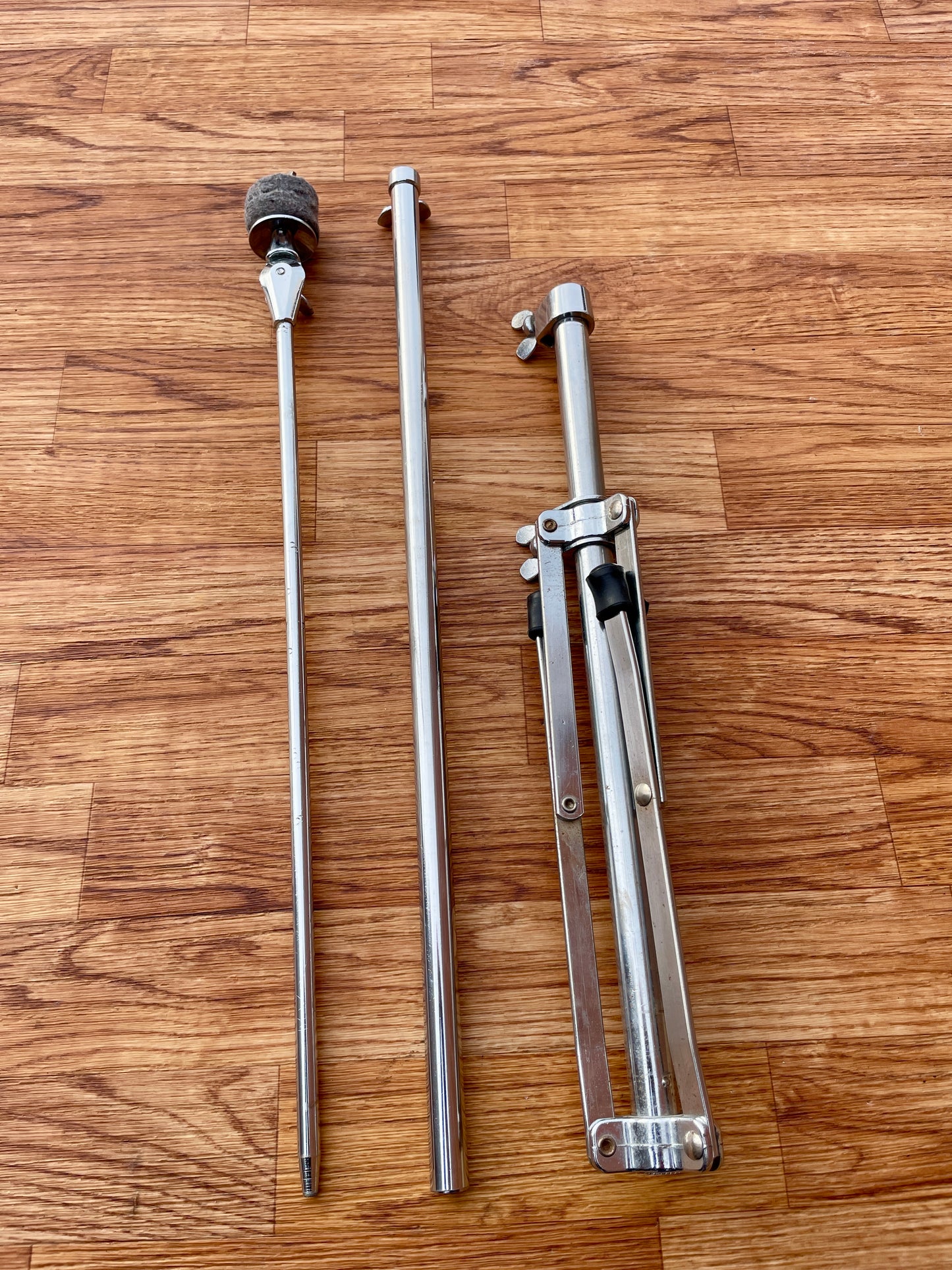 1960s Ludwig No. 1400 Straight Flat Base Cymbal Stand