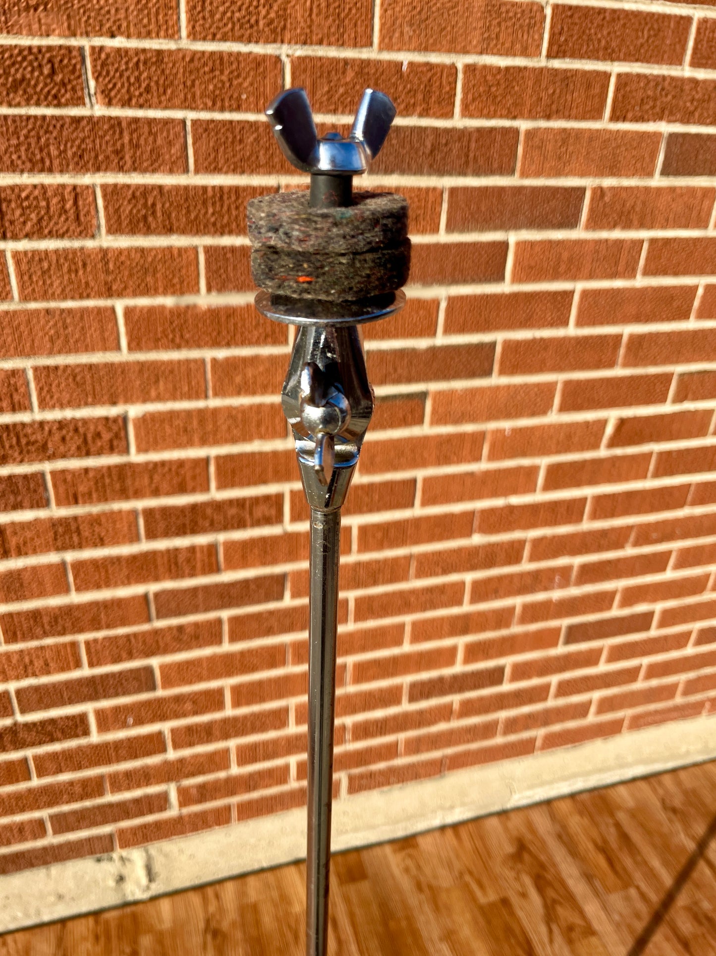 1960s Ludwig No. 1400 Straight Flat Base Cymbal Stand