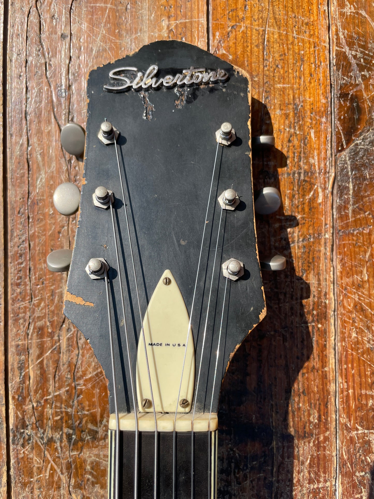 1960s Silvertone Model 1446 Chris Isaak Electric Guitar Black