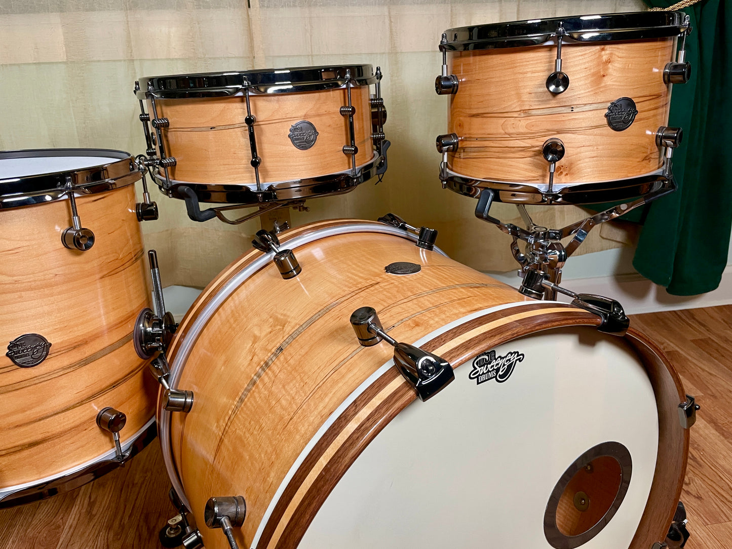 Doc Sweeney "Tucson" Steam Bent Ambrosia Maple Drum Set 20/12/14 w/ 6x14 Snare