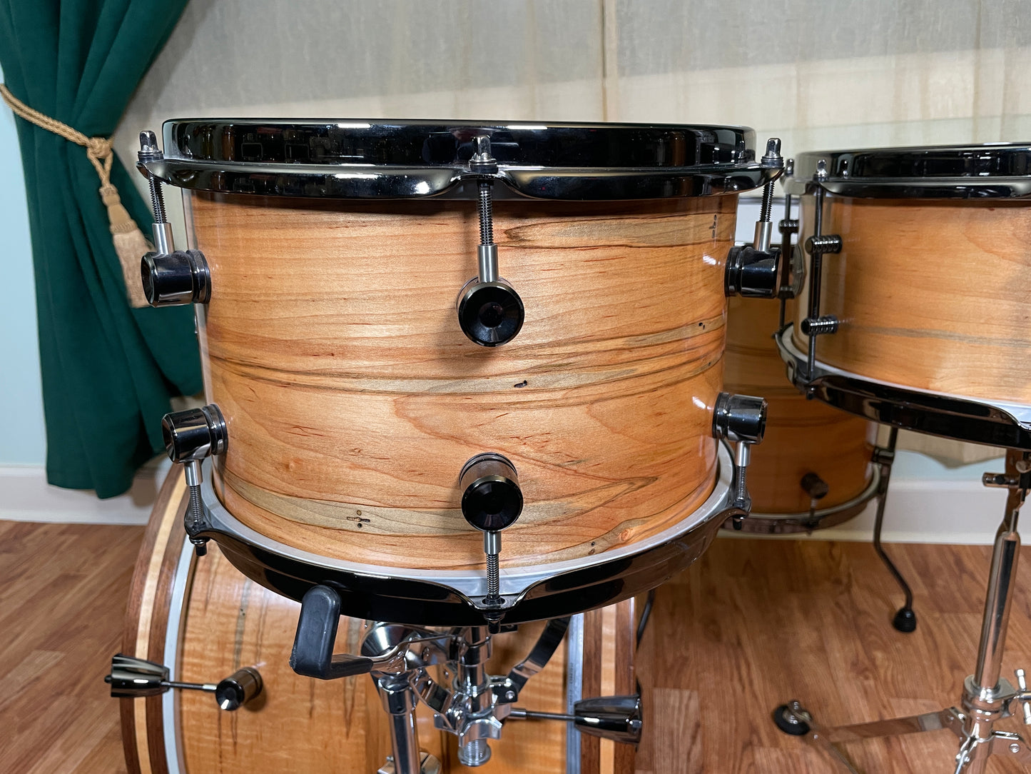 Doc Sweeney "Tucson" Steam Bent Ambrosia Maple Drum Set 20/12/14 w/ 6x14 Snare