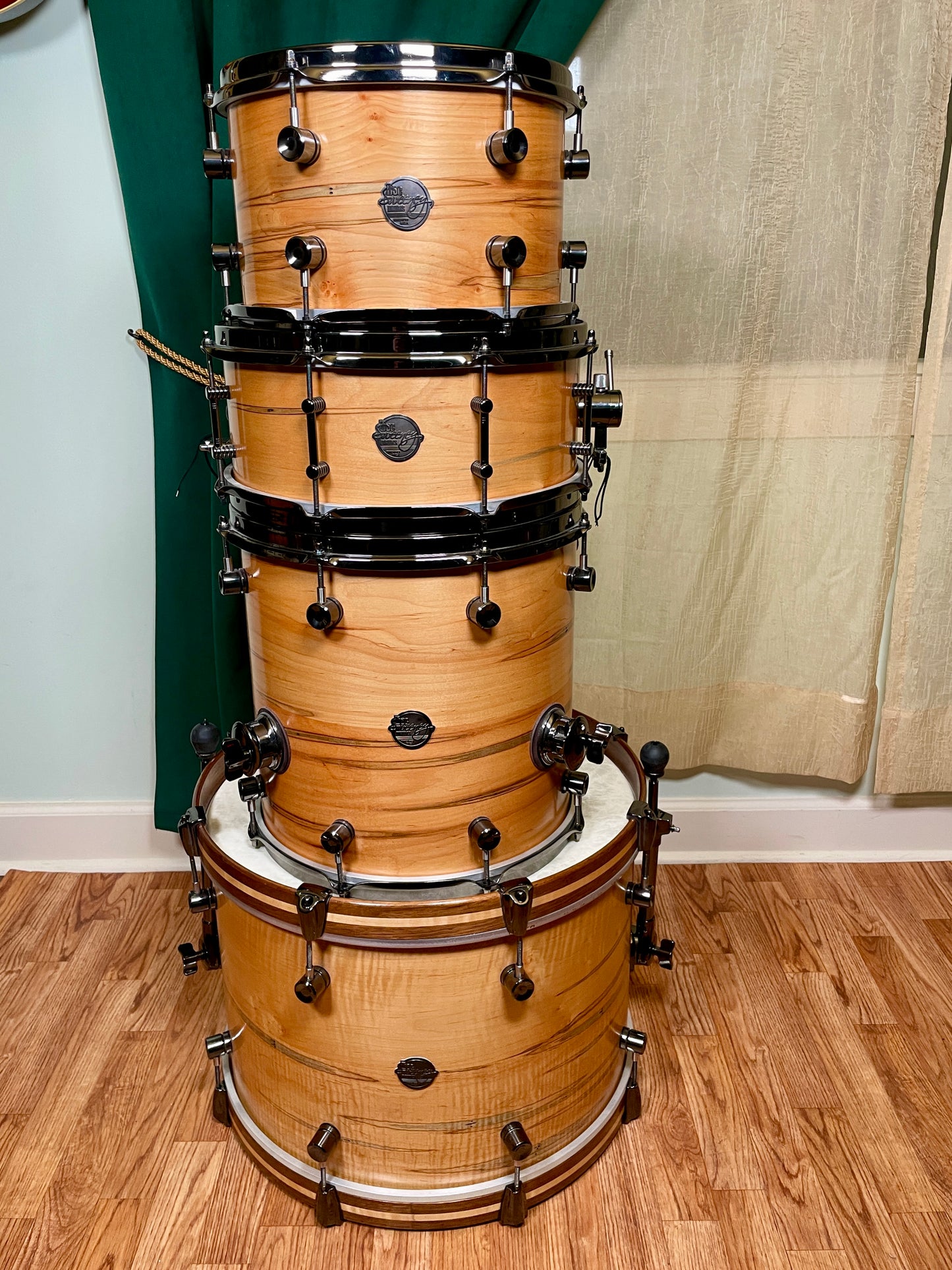 Doc Sweeney "Tucson" Steam Bent Ambrosia Maple Drum Set 20/12/14 w/ 6x14 Snare