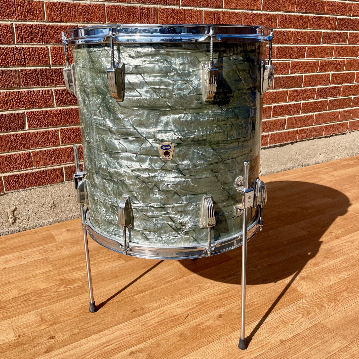 1960 Ludwig Super Classic 16x16 Trans Badge Floor Tom Sky Blue Pearl