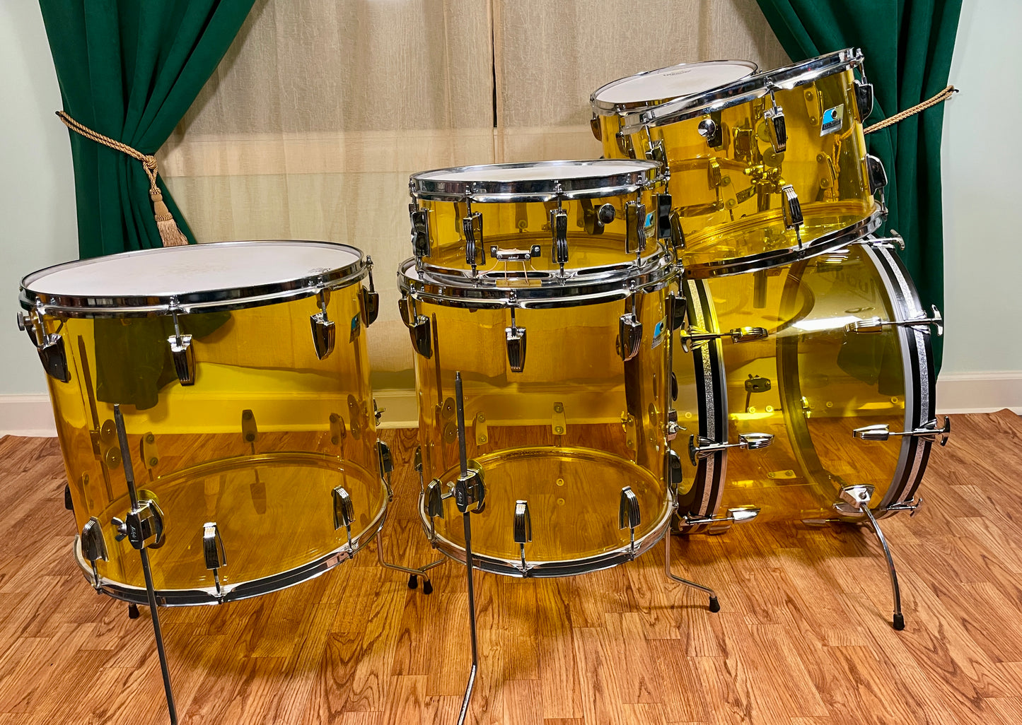 1970s Ludwig Yellow Vistalite Drum Set 24/13/14/16/18 w/ 5x14 Snare Drum