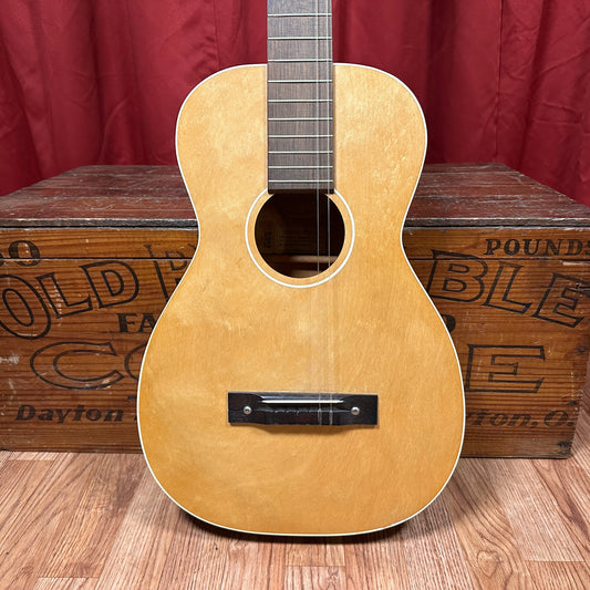 1964 Harmony H910 Classical Acoustic Guitar Natural
