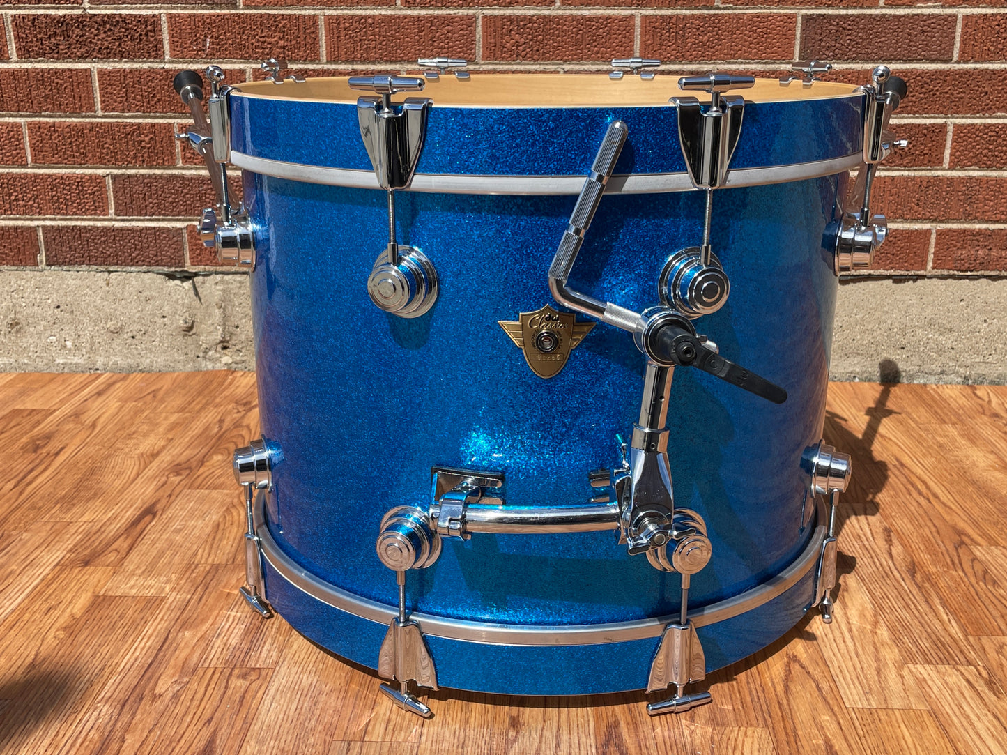 DW Classics Series 14x20 Bass Drum Blue Glass Glitter Sparkle Drum Workshop Mahogany/Poplar
