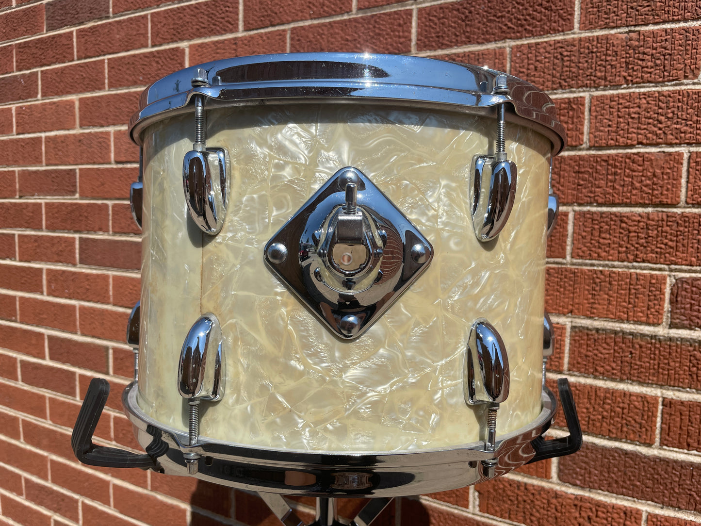 1970s Slingerland 9x13 Tom Drum White Marine Pearl