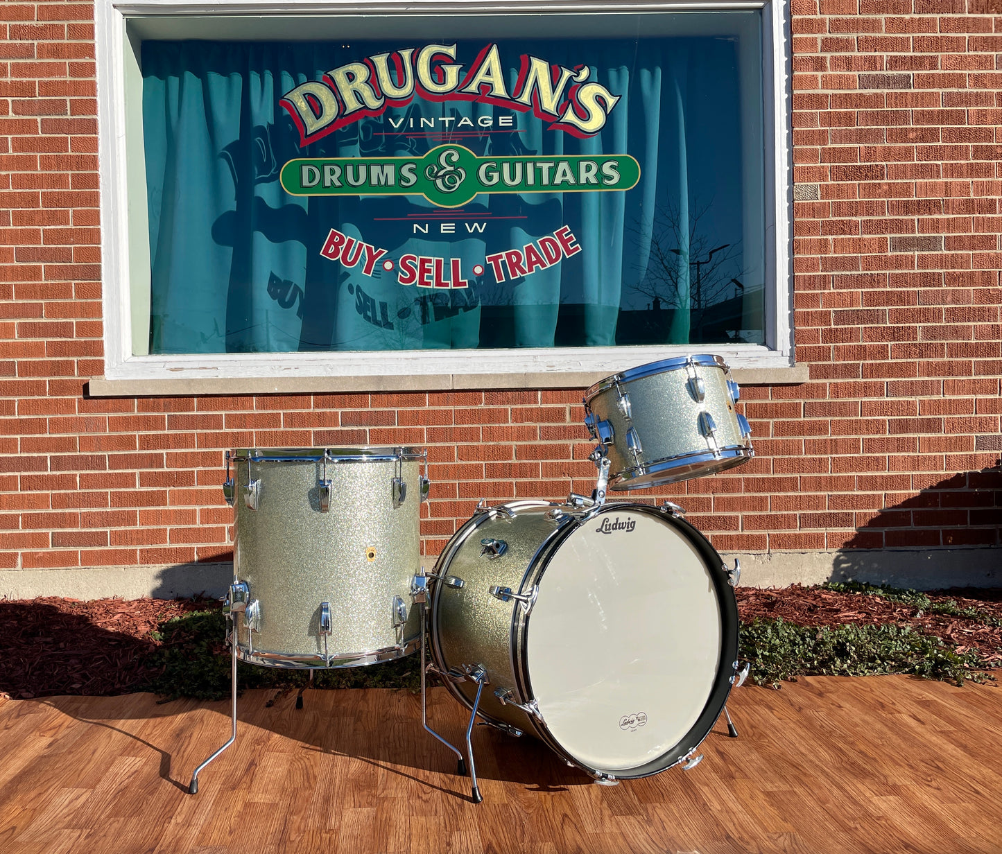 1963 Ludwig Drum Set Silver Sparkle 20/13/16 COB Hoops