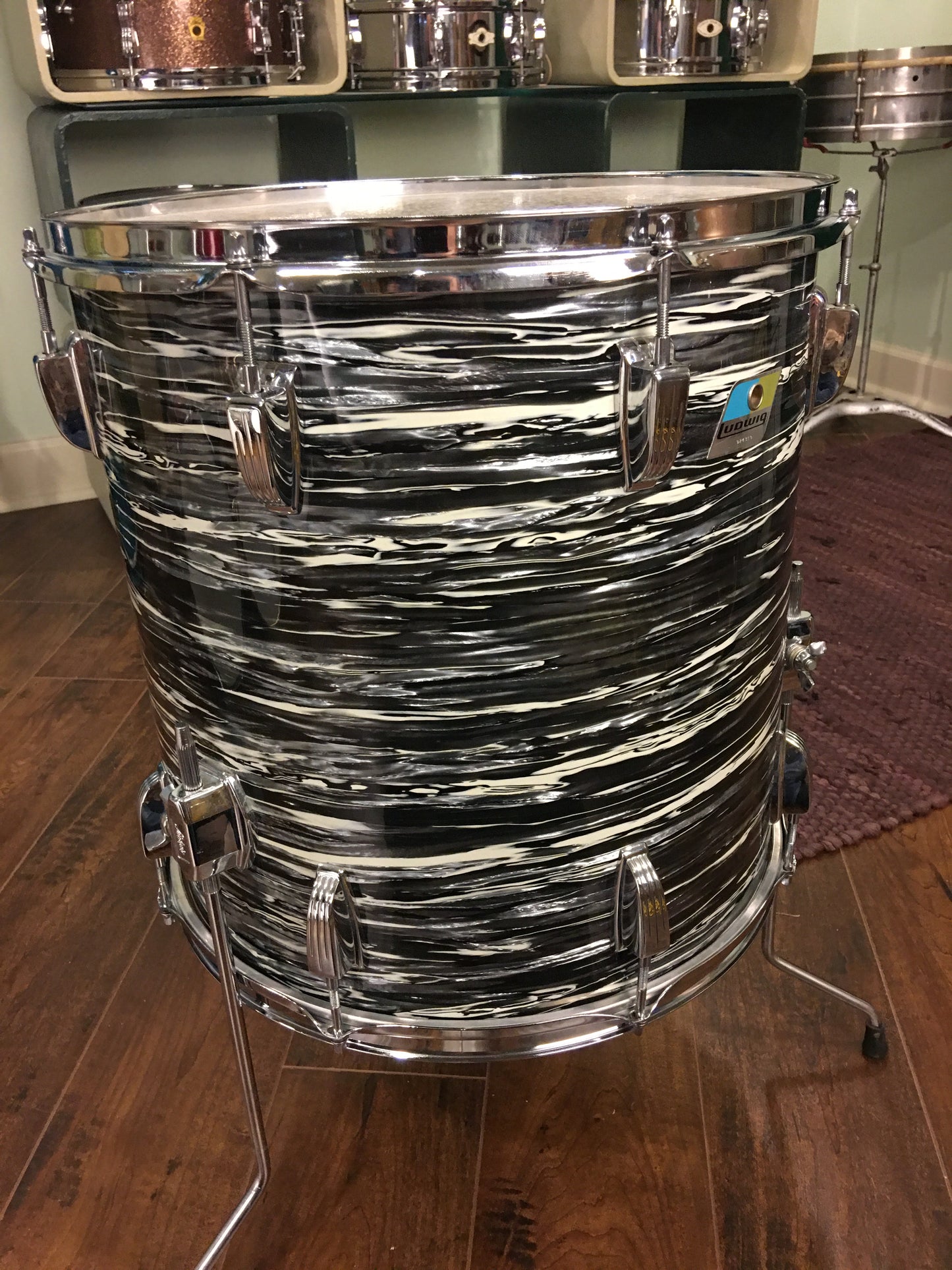 1972 Ludwig 16x16 Oyster Black Pearl Classic Floor Tom Drum 3 Ply
