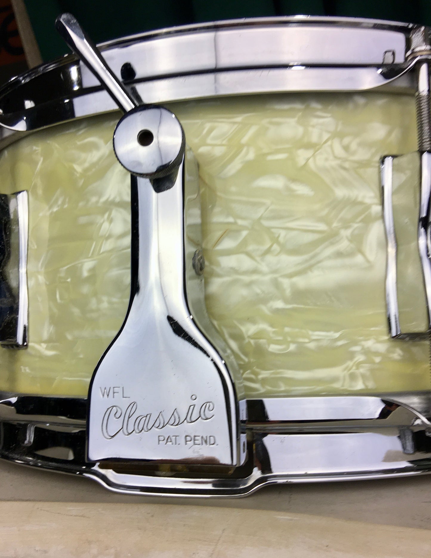 1948-52 WFL Ludwig 5.5x13 "Classic Porto Pak" Snare Drum White Marine Pearl