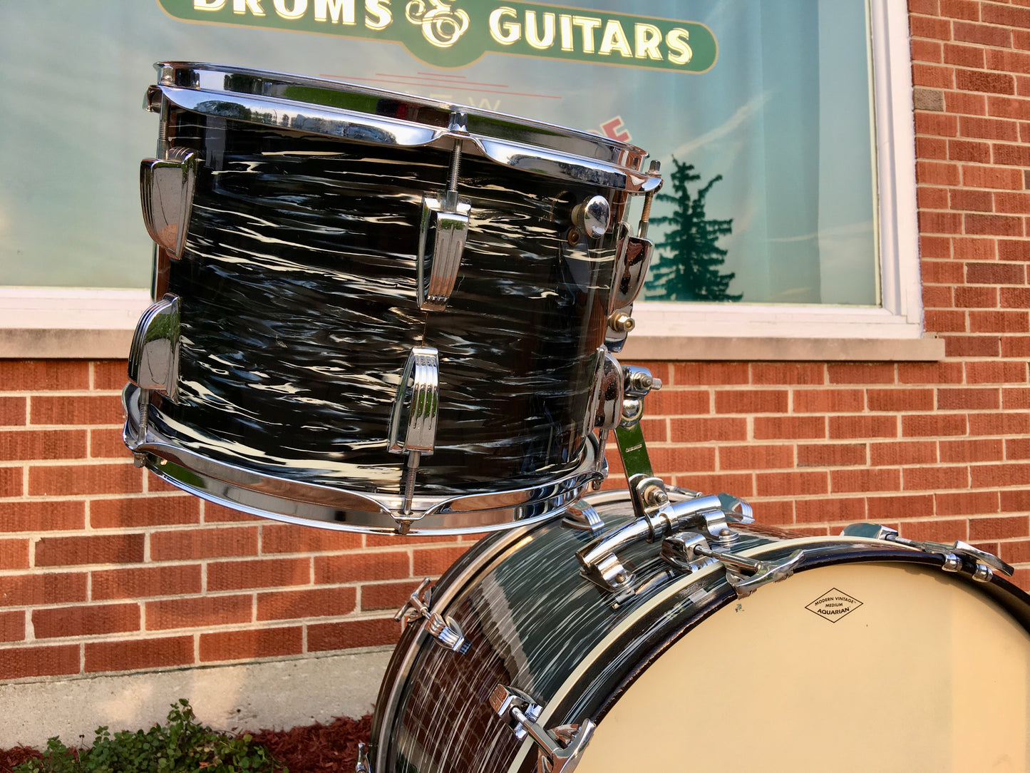 1969 Ludwig Oyster Black Pearl Super Classic