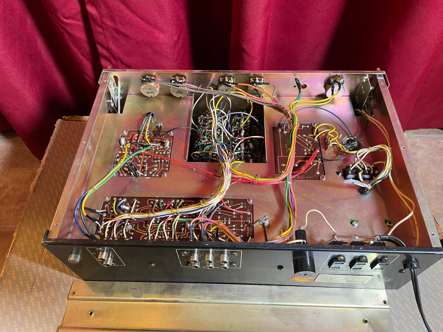 TEAC Consort Series AF-201 Multi-Channel Filter Unit 3-Way / 2-Way Crossover