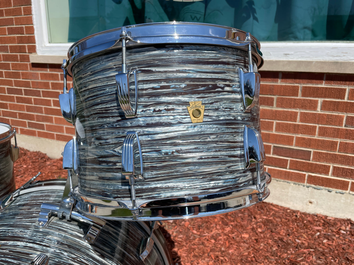1968 Ludwig Super Classic Drum Set Oyster Blue Pearl 22/13/16