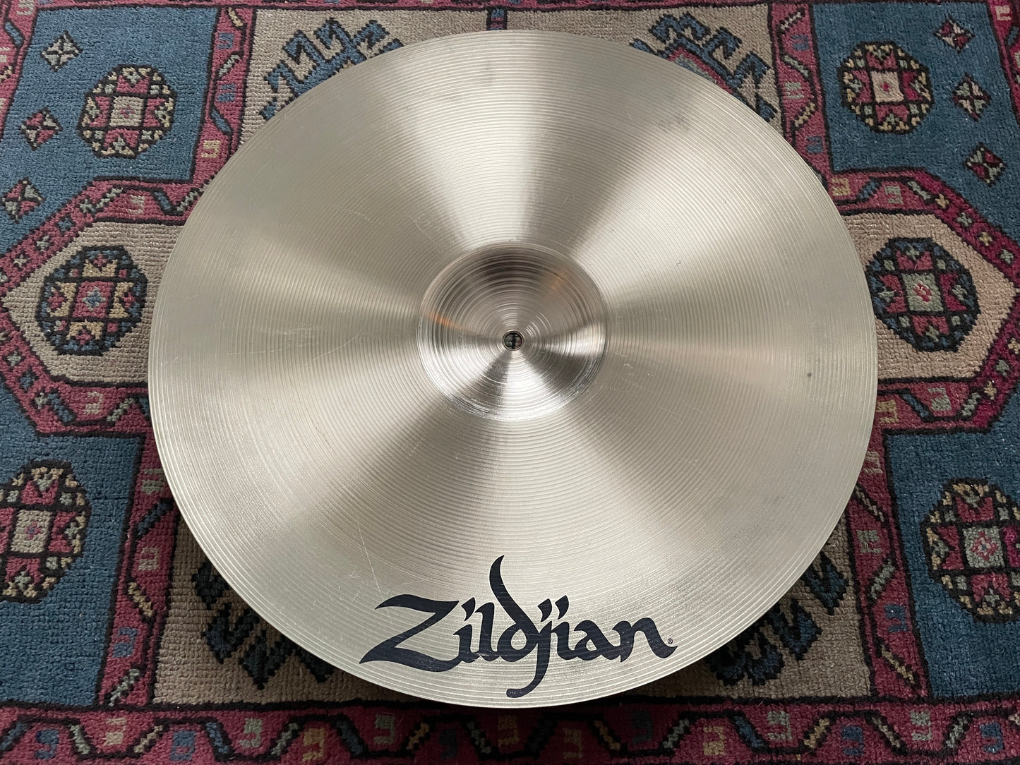 19" Zildjian A Rock Crash Cymbal 1998g *Video Demo*