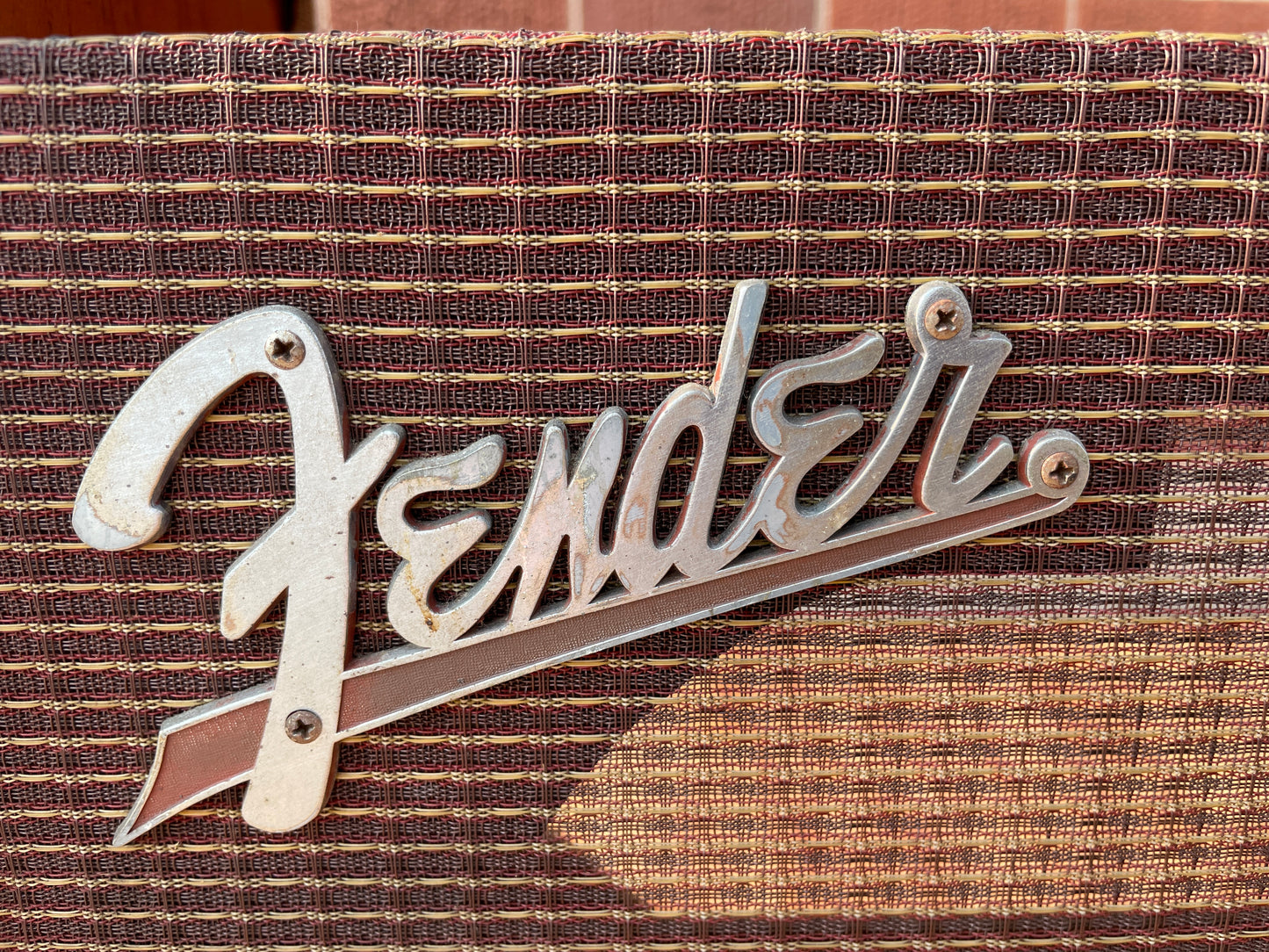 1959 Fender Vibrasonic Combo Amplifier Brown Tolex Cabinet Model 5G13 Label