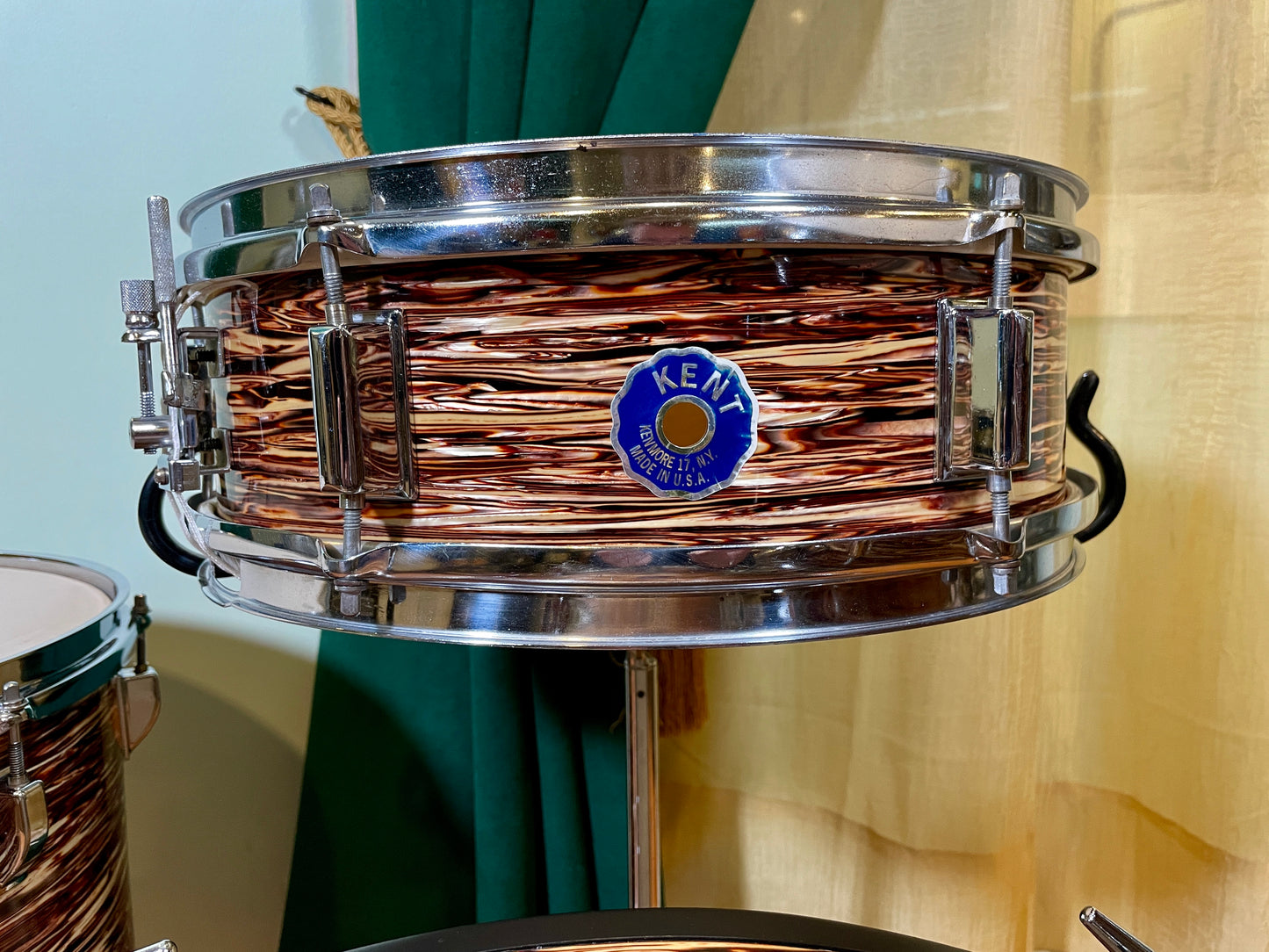Vintage Kent Drum Set Raspberry Swirl 22/13/15/5x14 *Video Demo*