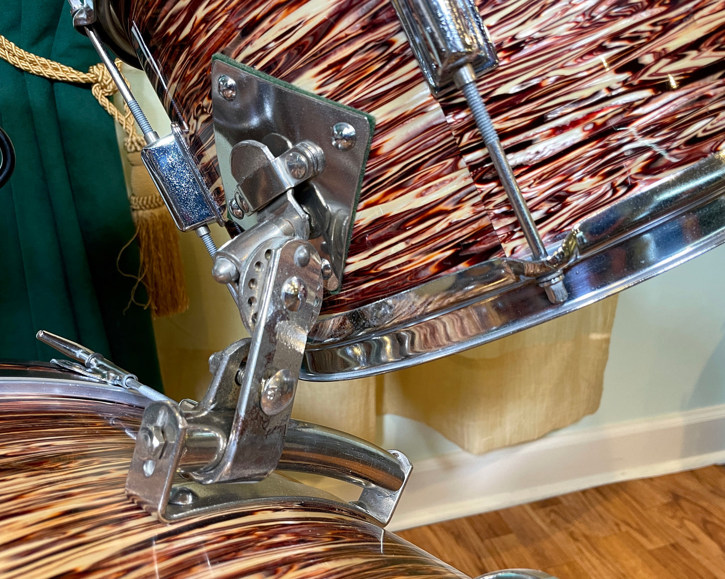 Vintage Kent Drum Set Raspberry Swirl 22/13/15/5x14 *Video Demo*