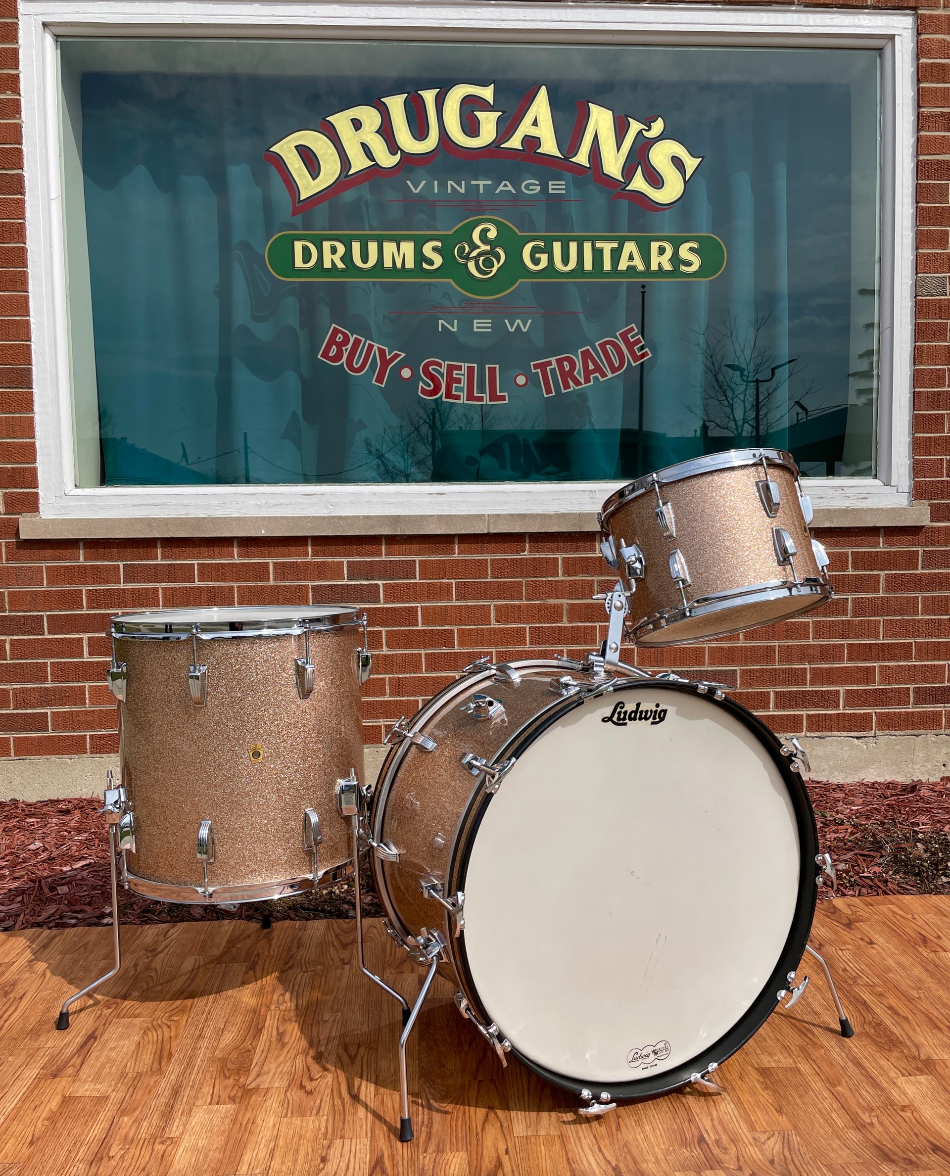 1964 Ludwig Super Classic Drum Set Champagne Sparkle 22/13/16 