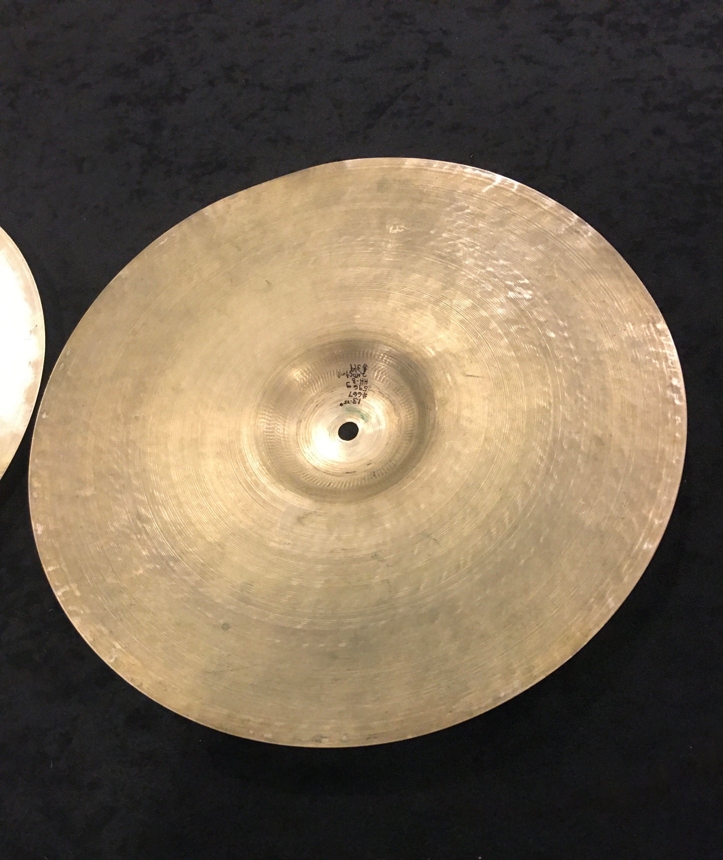 14" (13.75") Zildjian A 1940s Pre-Trans (2nd) Stamp Hi-Hat Cymbals 602g/596g #667 *Sound File*