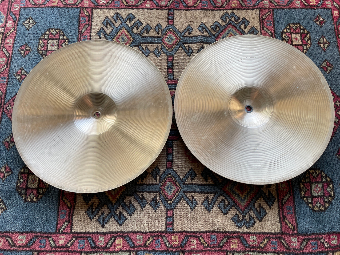 14" Zildjian A New Beat Hi-Hat Cymbal Pair 1046g/1408g *Video Demo*