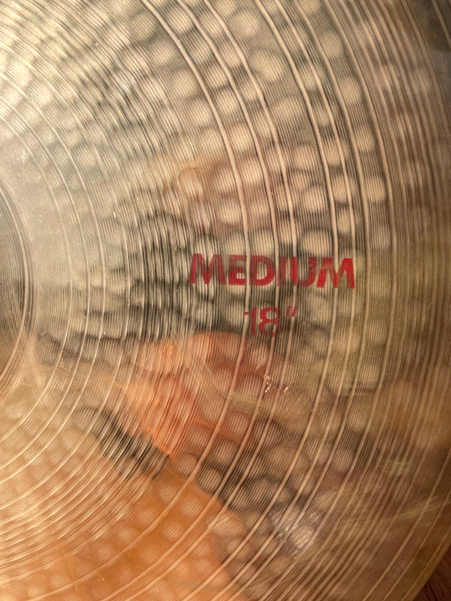 1985 18" Paiste 2002 Medium Crash Cymbal 1532g