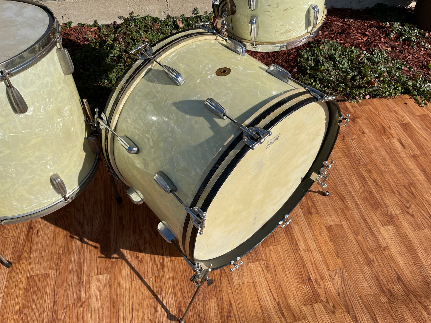 Vintage 1940s Slingerland Radio King Drum Set White Marine Pearl Cloud Badge *Video Demo*
