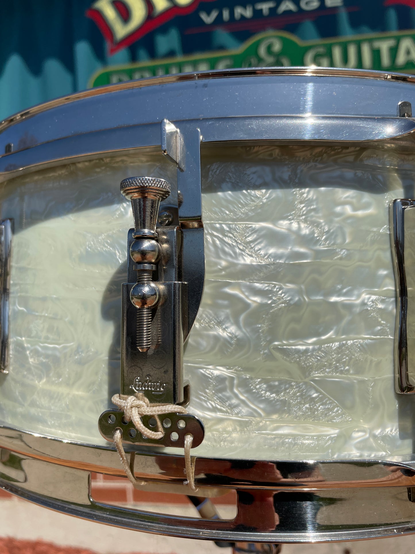 1965 Ludwig 5x14 Pioneer Snare Drum White Marine Pearl