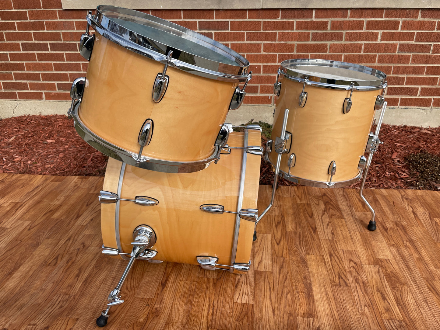 Gretsch Renown Series Bop Drum Set Gloss Natural 18/12/14