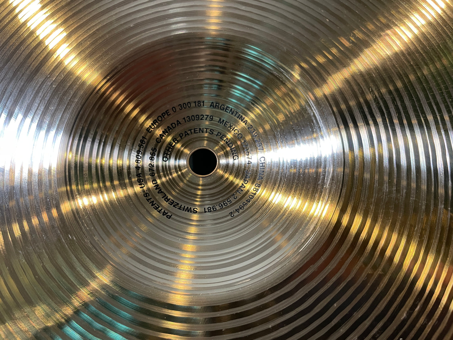 16" Paiste Signature Full Crash Cymbal 992g