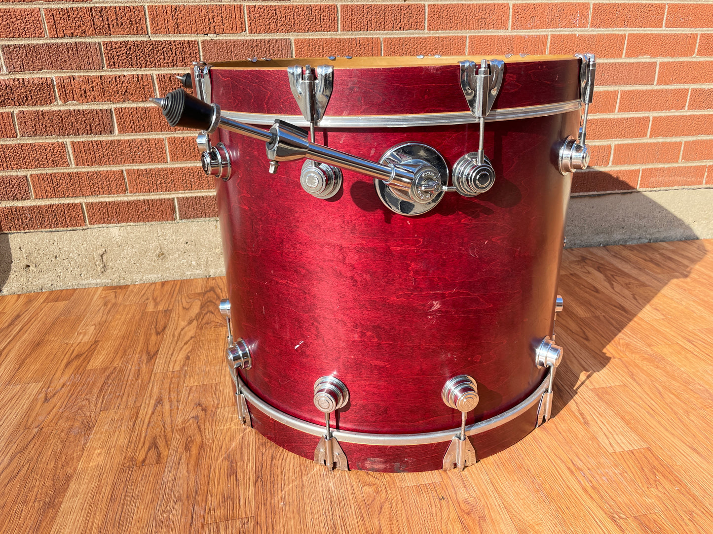 DW 18x22 Bass Drum Single Cherry Satin Oil Drum Workshop