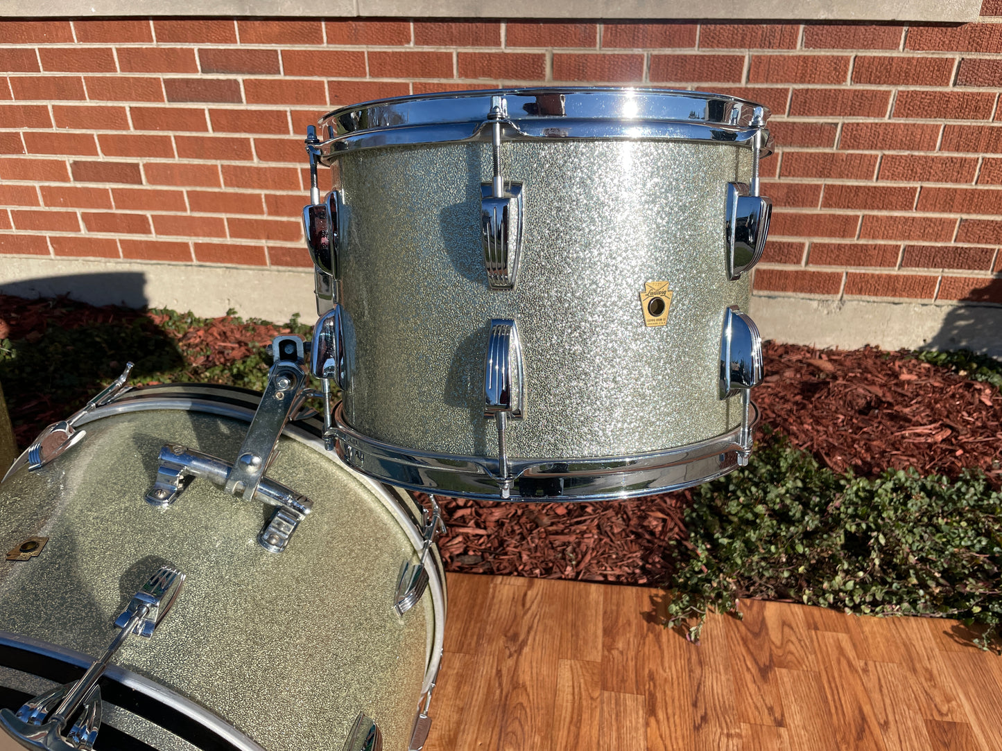 1963 Ludwig Drum Set Silver Sparkle 20/13/16 COB Hoops