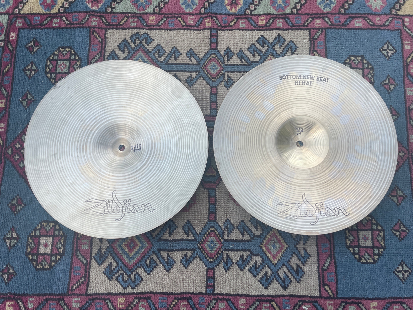 1970s Zildjian A New Beat Hi-Hat Pair 1094g/1424g #830