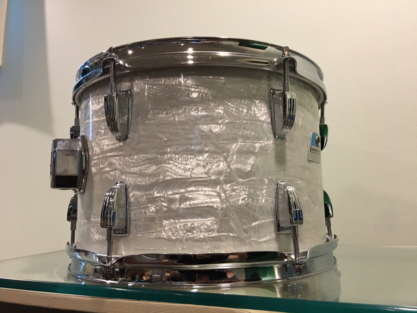 1970s Ludwig 8x12 Down Beat Tom Drum White Marine Pearl 3Ply