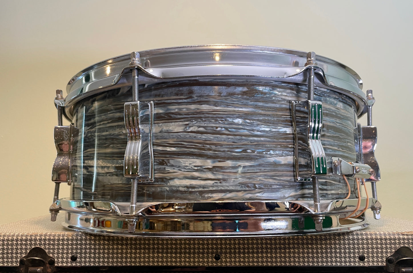 1966 Ludwig 5x14 Jazz Festival Snare Drum Oyster Blue Pearl