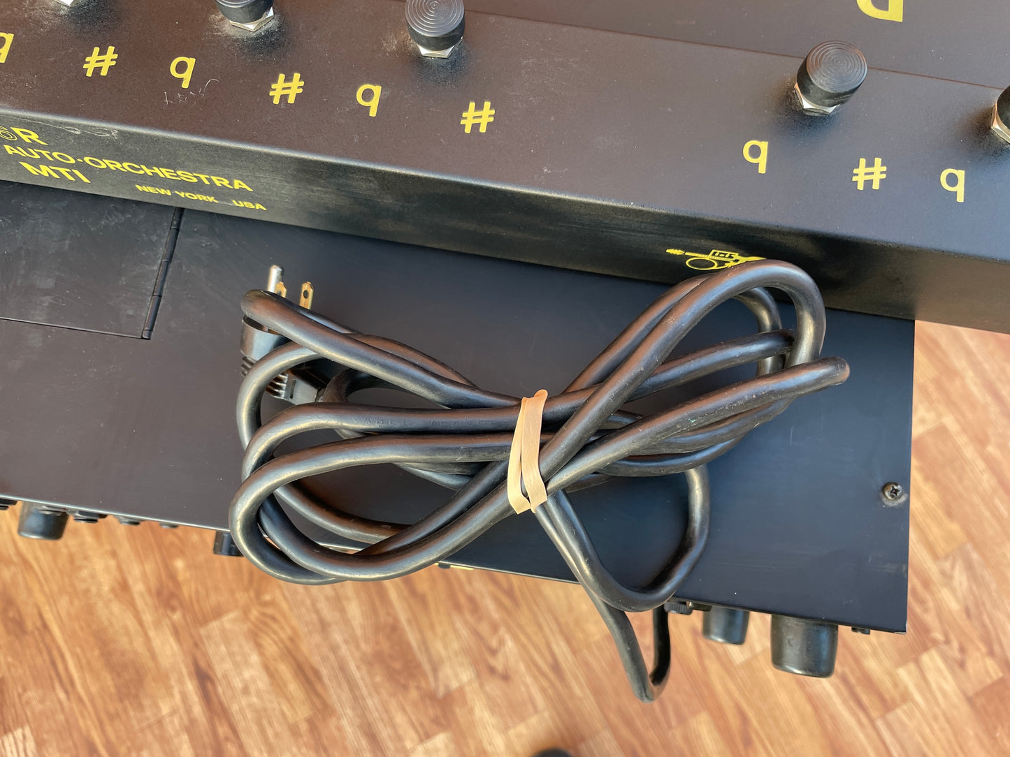 Vintage MTI 16R Auto Orchestra Analog Drum Machine, Bass, Piano, & Organ Synthesizer