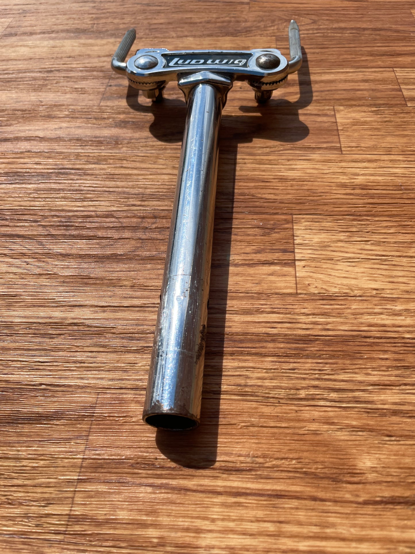 1970s Ludwig No. 781-2 Short Double Tom Post Holder Hollywood Big Beat