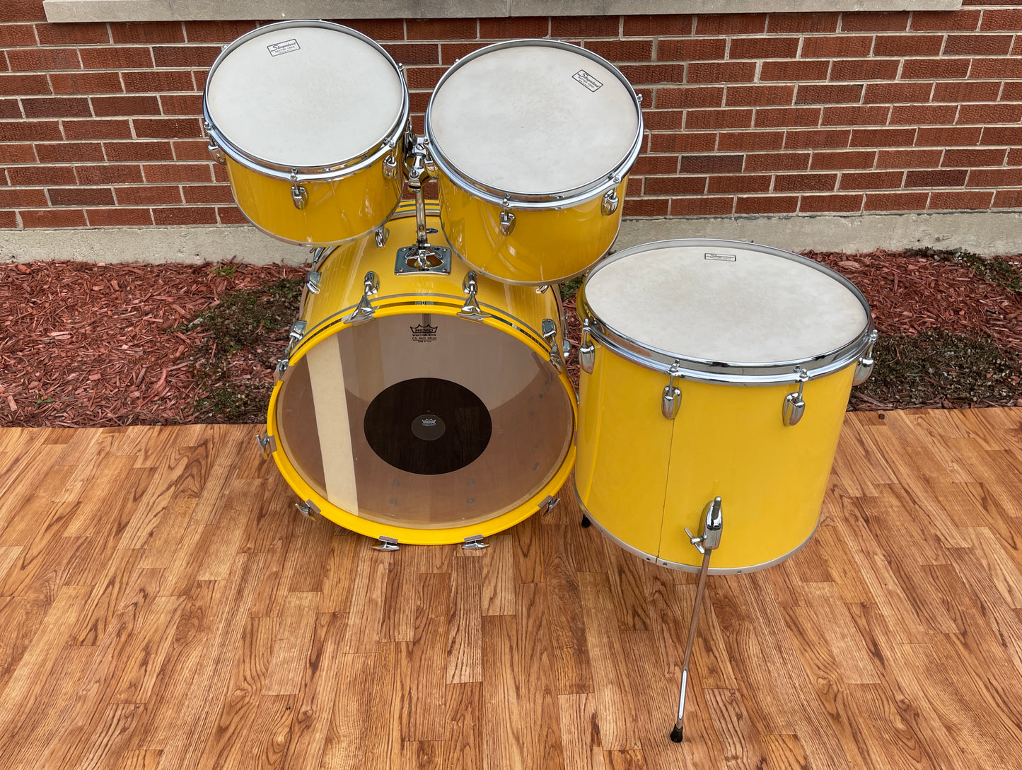 1970s Slingerland 4pc. Drum Set Gloss Yellow 22/12/13/16