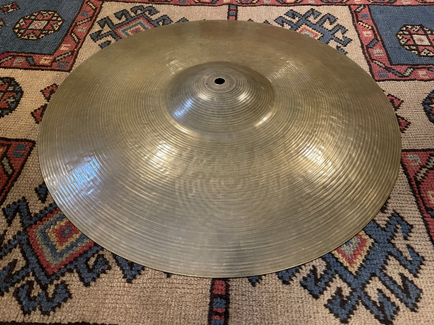 18" Sabian HH New Symphonic Medium Light Orchestral Cymbal 1814g *Video Demo*