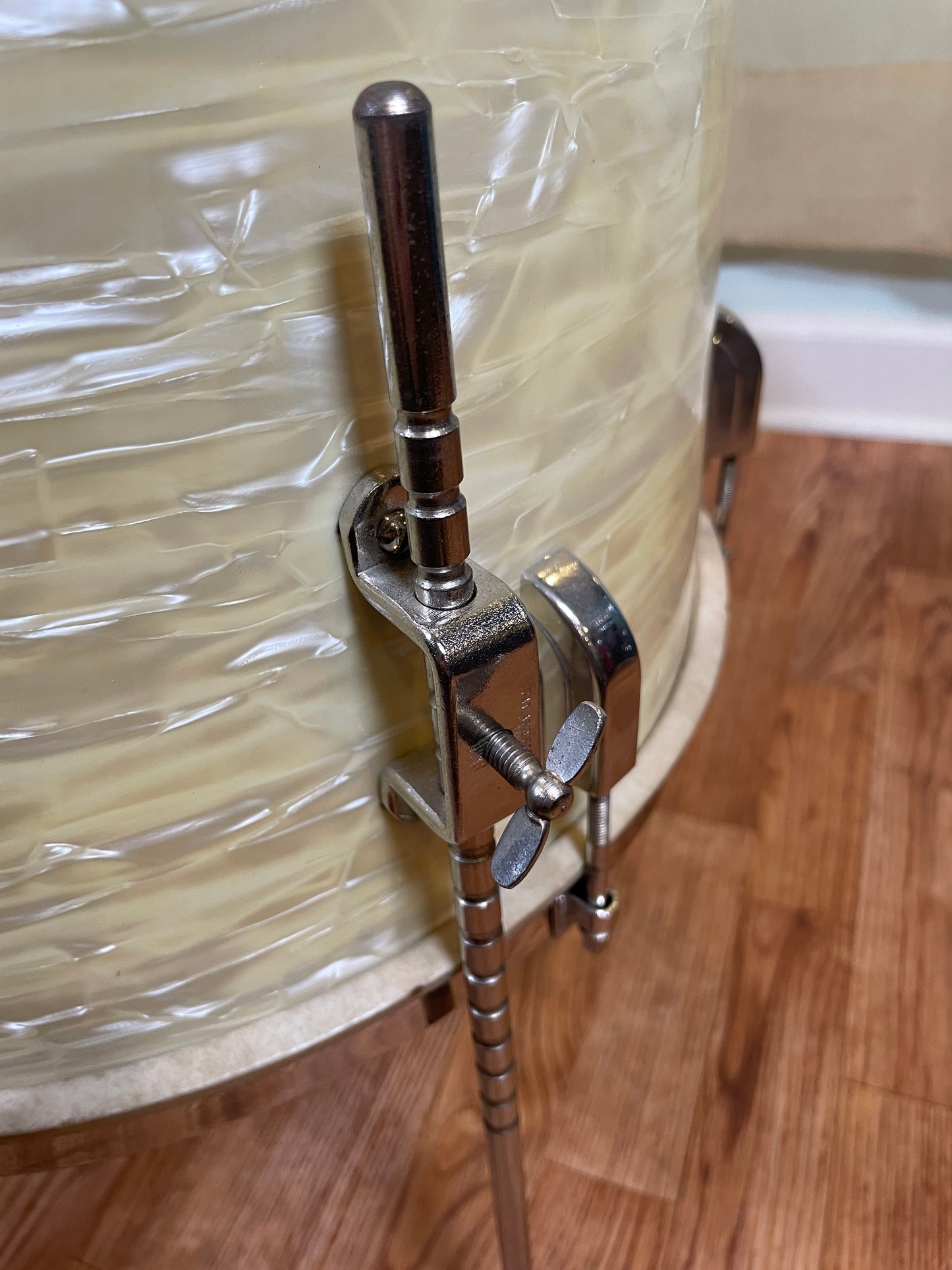 1940s Leedy Drum Set White Marine Pearl 24/13/16