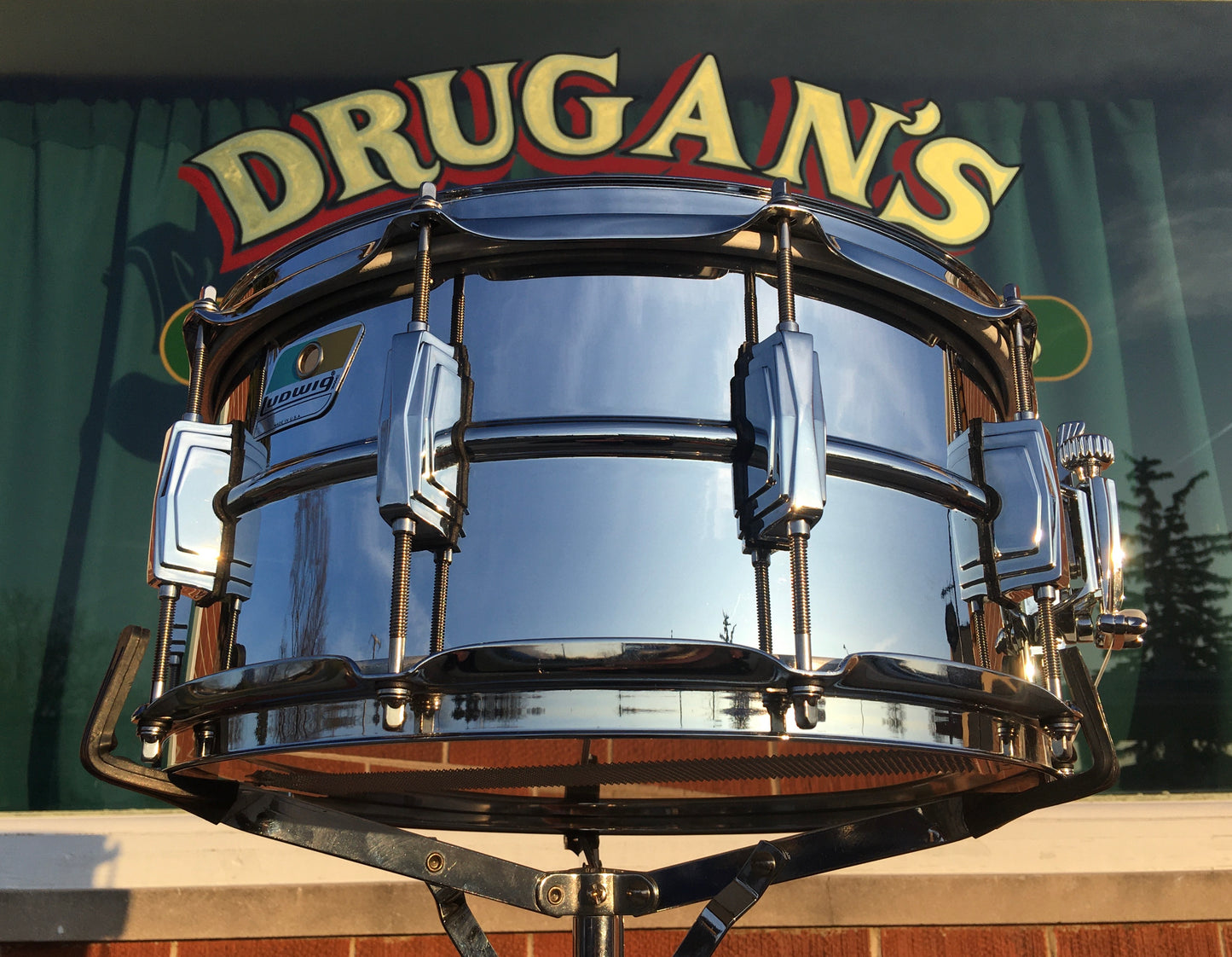 Ludwig 6.5x14 LM402 Supraphonic 6.5X14 Snare Drum - Lightly Used