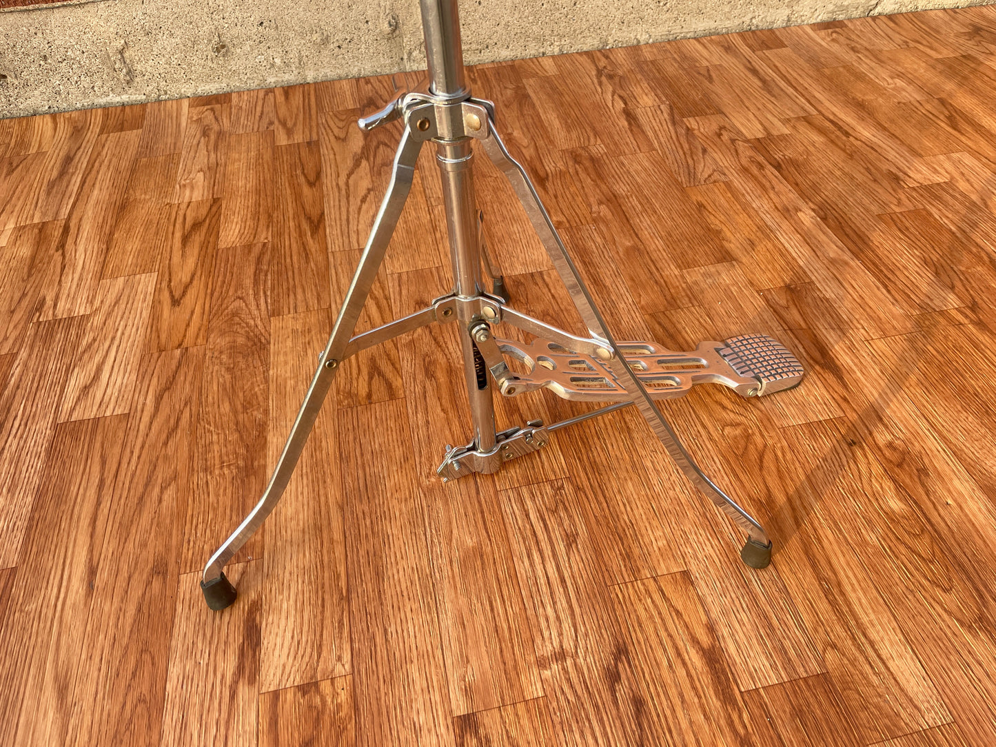 1960s Rogers Swiv-O-Matic Model 4401 Swan Leg Hi-Hat Stand