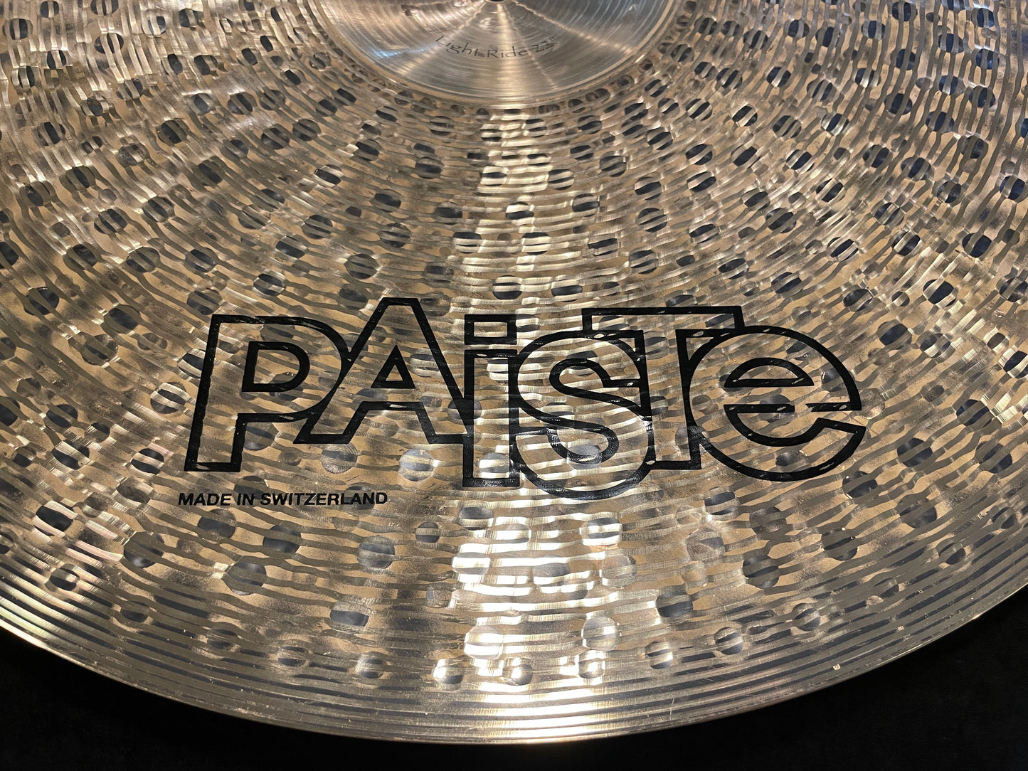 22" Paiste Signature Traditionals Light Ride Cymbal 2550g