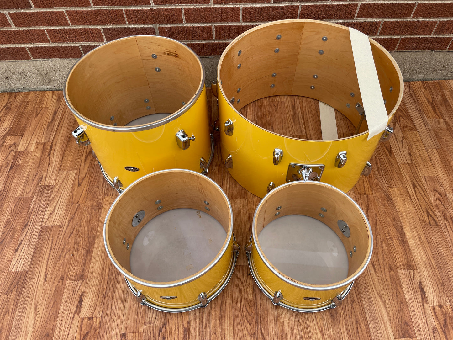 1970s Slingerland 4pc. Drum Set Gloss Yellow 22/12/13/16