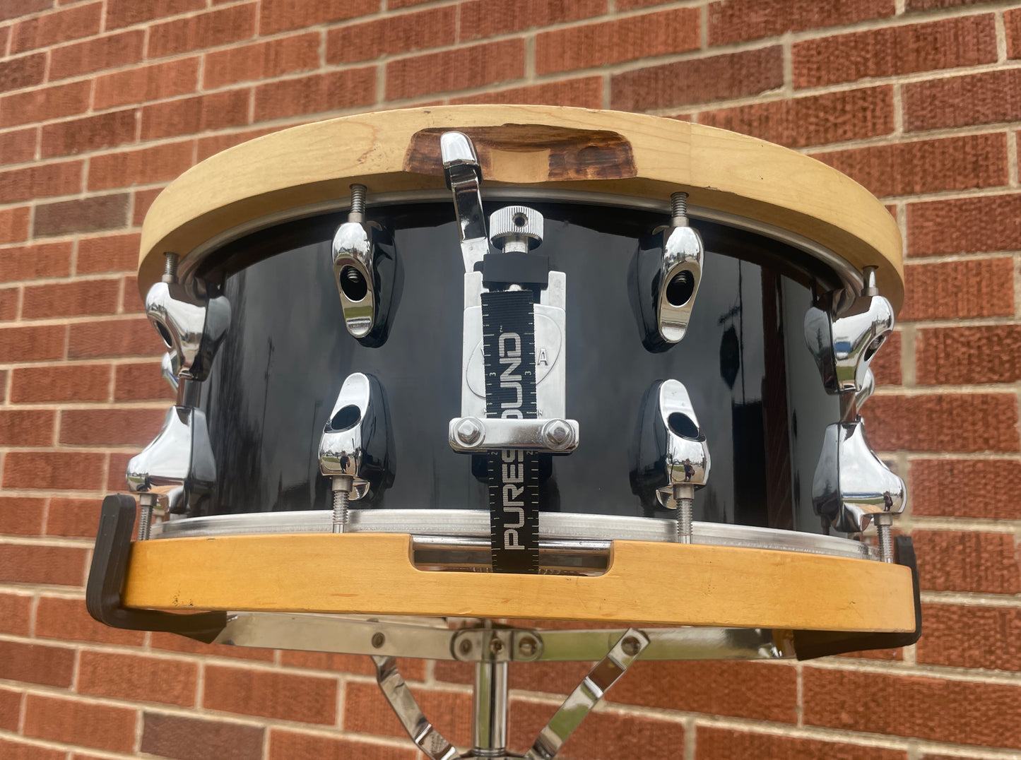 Yamaha 6x14 Anton Fig Snare Drum Black w/ Wood Hoops