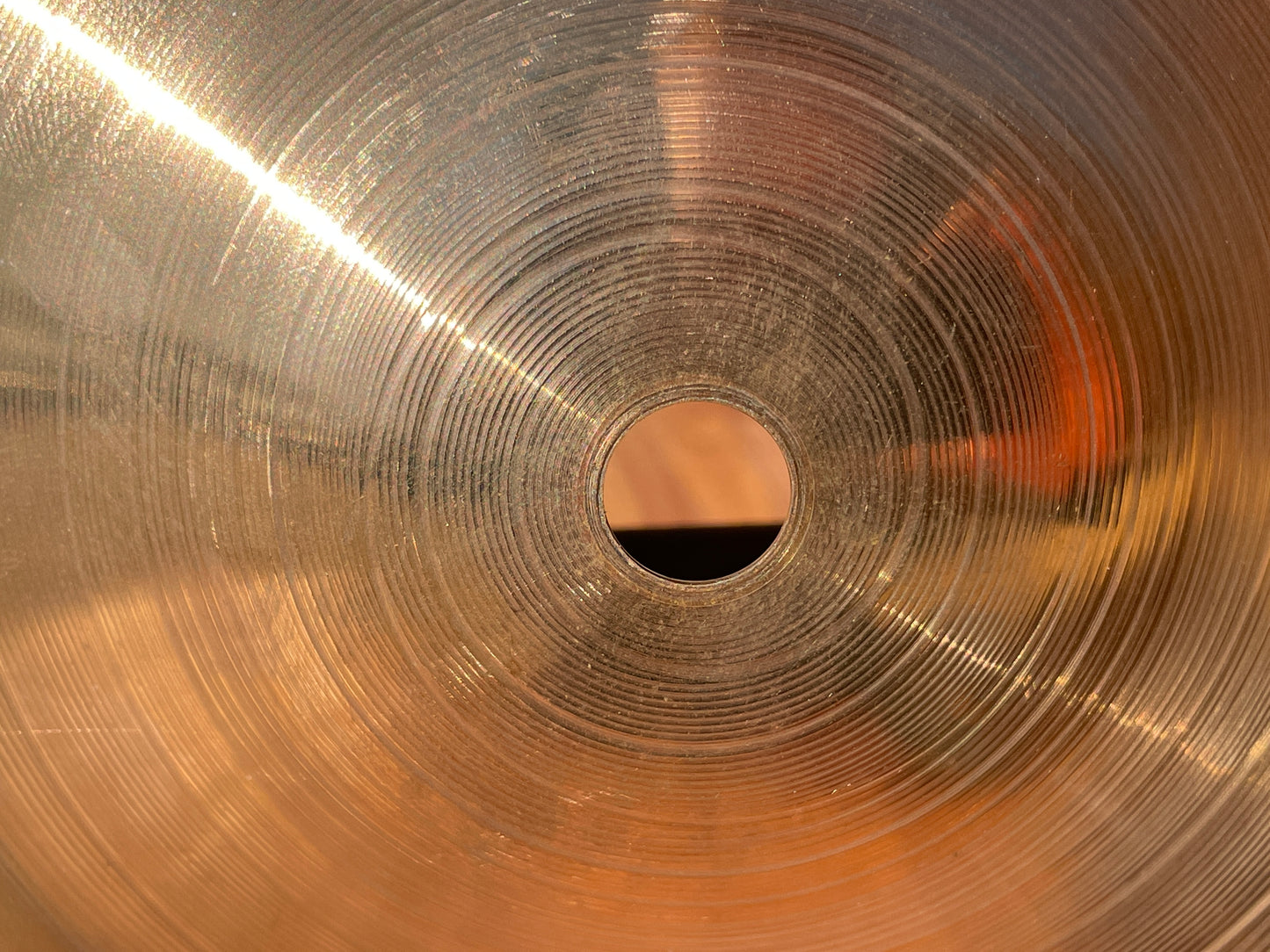 1985 18" Paiste 2002 Medium Crash Cymbal 1532g